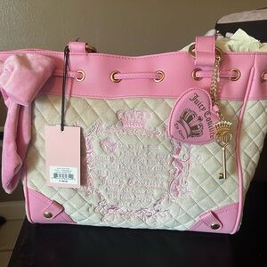 Juicy Couture Pink and Cream daydreamer bag